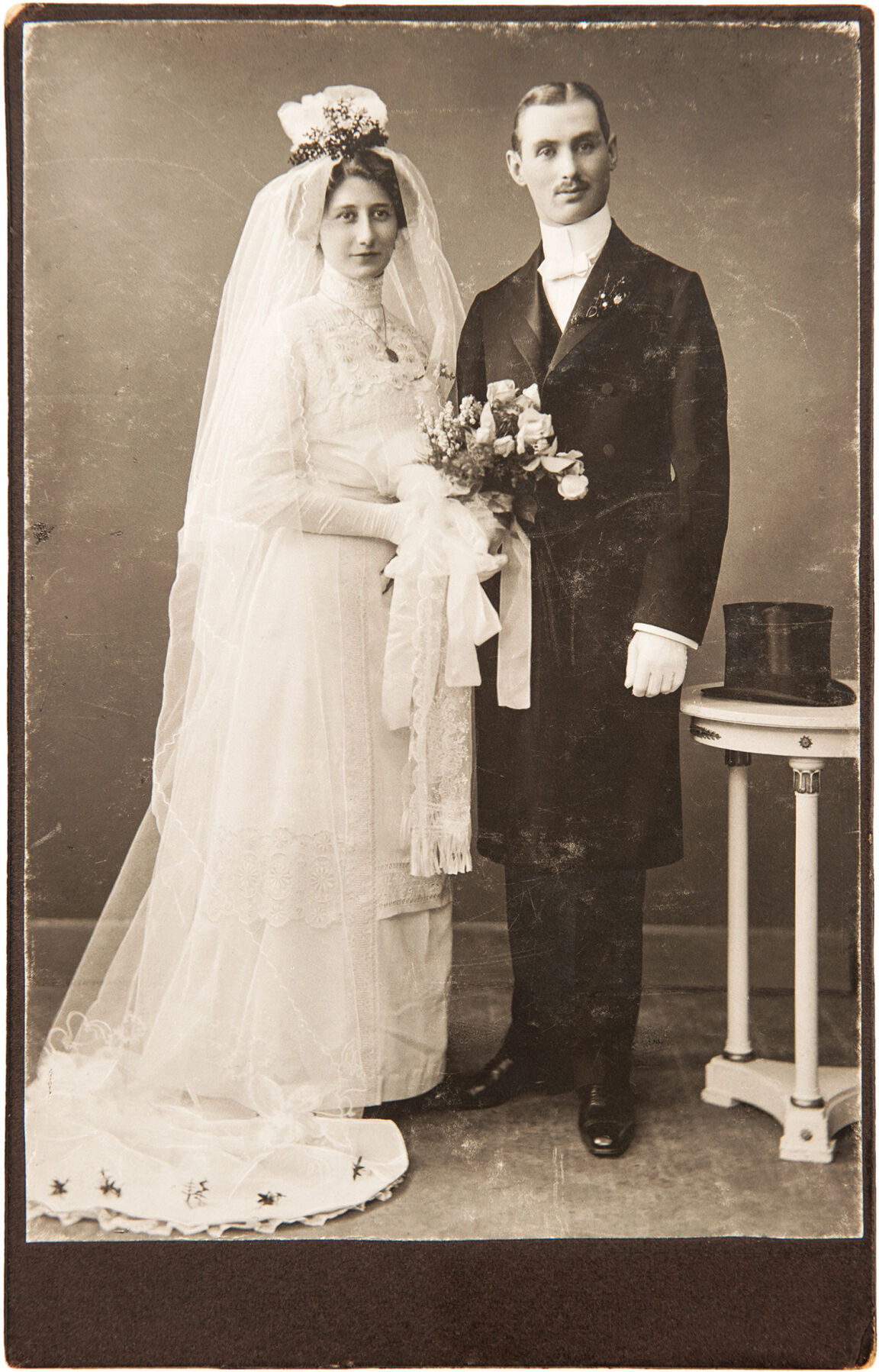 Vintage,Wedding,Photo.,Just,Married,Couple,Circa,1910.,Nostalgic,Picture